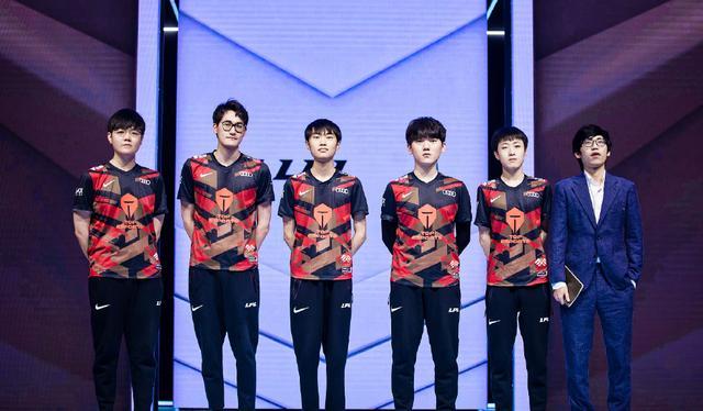 这不仅是她 这不仅是她