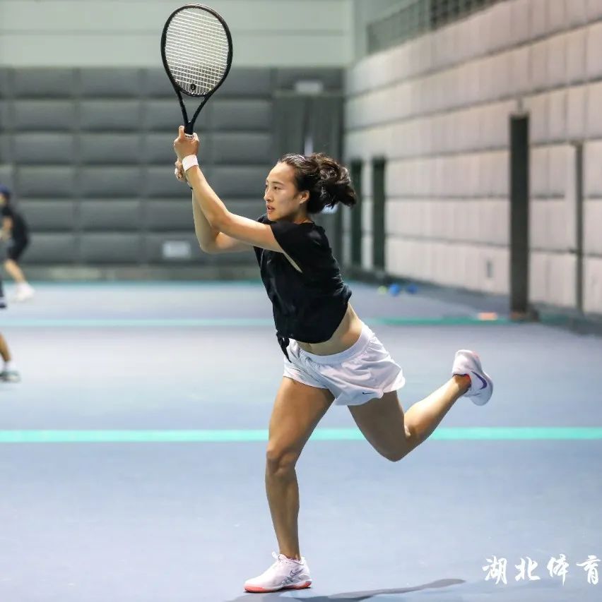 公众人物需 公众人物需